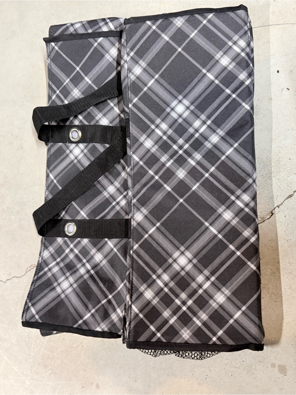 thirty-one Black & Gray Plaid Collapsible Organizer Tote